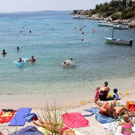 Mavarstica 17803a Lägenhet *