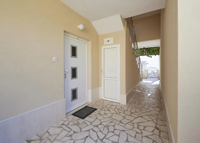 Mavarstica 17803a Apartamento